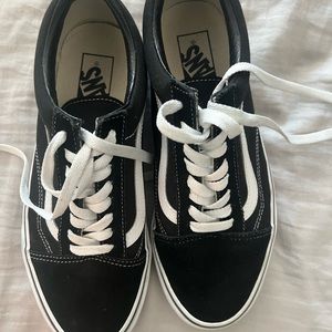 Barely worn vans